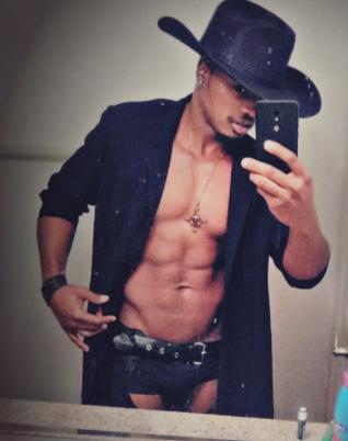 Bachelor-Bachelorette-Party-black-dancer